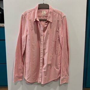 GAP Red and White Casual Button Down Shirt